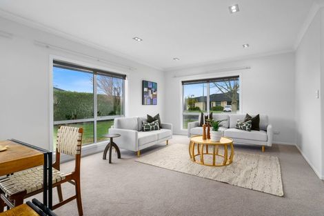 Photo of property in 35 Carnation Court, Cambridge, 3434