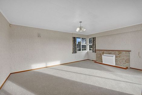 Photo of property in 6 Davidson Street, Hawera, 4610