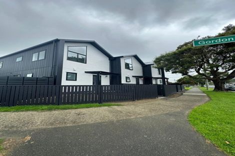 Photo of property in 253c Oxford Terrace, Avalon, Lower Hutt, 5011