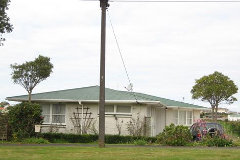 Photo of property in 179 Seaview Road, Westown, New Plymouth, 4310