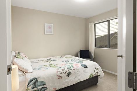 Photo of property in 101b Tauhinu Road, Miramar, Wellington, 6022