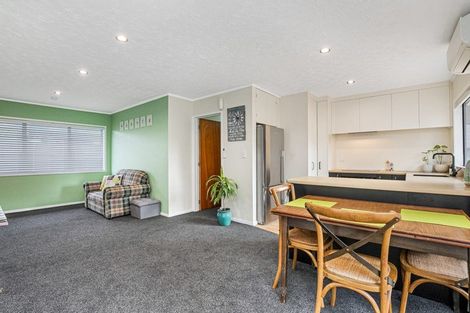 Photo of property in 2/46a Claude Road, Hillpark, Auckland, 2102