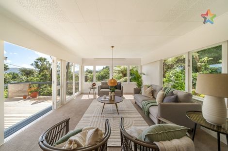 Photo of property in 142 Seddon Street, Naenae, Lower Hutt, 5011