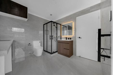 Photo of property in 38 Hope Farm Avenue, Pakuranga Heights, Auckland, 2010