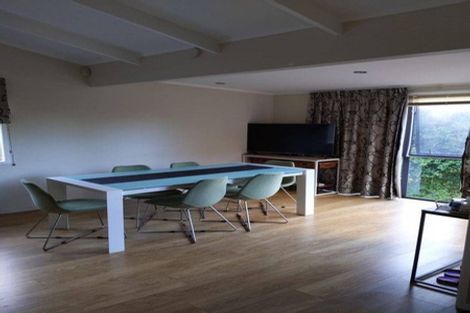 Photo of property in 6 Longwood Place, Forrest Hill, Auckland, 0620