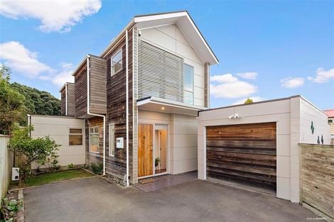 Photo of property in 21a Caledonia Street, Miramar, Wellington, 6022