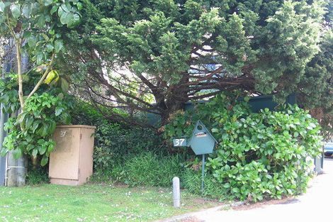 Photo of property in 37 Burma Road, Khandallah, Wellington, 6035