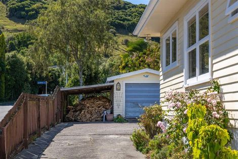 Photo of property in 33 Rainbow Drive, Atawhai, Nelson, 7010