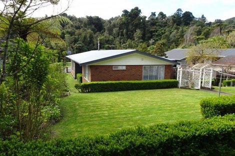 Photo of property in 21 Coates Street, Greymouth, 7805