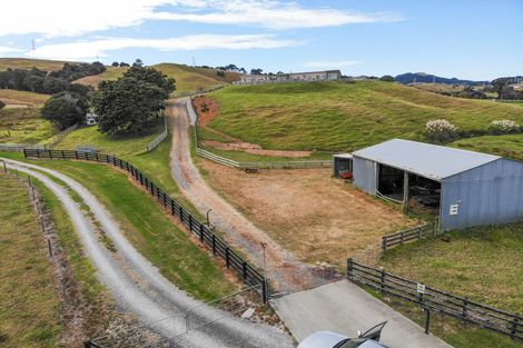 Photo of property in 3354 Kaipara Coast Highway, Glorit, Warkworth, 0984