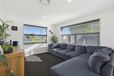 Photo of property in 35 Marriotts Road, North New Brighton, Christchurch, 8083