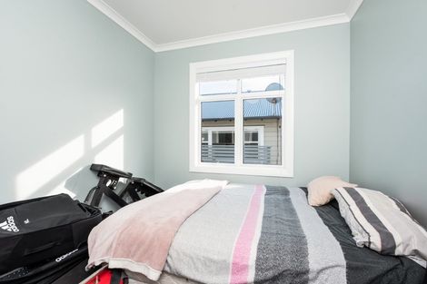 Photo of property in 204 Coutts Street, Rongotai, Wellington, 6022