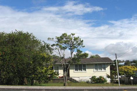 Photo of property in 171 View Road, Sunnyvale, Auckland, 0612