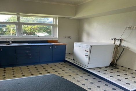 Photo of property in 9 Hillcrest Road, Raumati South, Paraparaumu, 5032