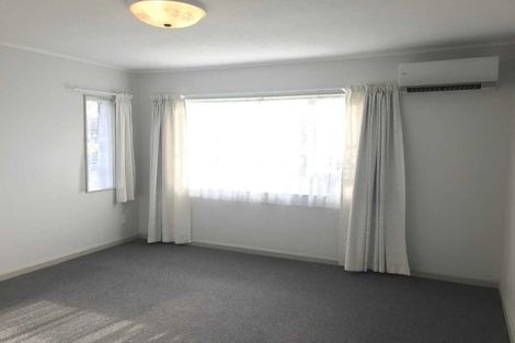 Photo of property in 24 Beckford Road, Saint Martins, Christchurch, 8022