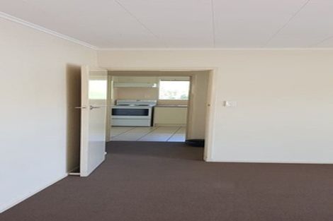 Photo of property in 11 Ussher Place, Pakuranga Heights, Auckland, 2010
