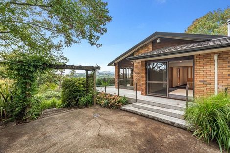 Photo of property in 115 Sandstone Road, Whitford, Manurewa, 2576