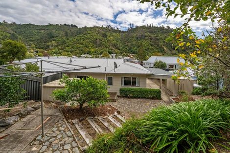 Photo of property in 16 Hillside Lane, The Brook, Nelson, 7010