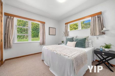 Photo of property in 17 Hollies Crescent, Johnsonville, Wellington, 6037