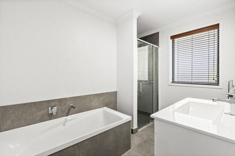 Photo of property in 6a West Place, Greenmeadows, Napier, 4112