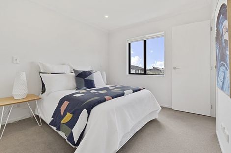 Photo of property in 22 Pepene Avenue, Takanini, 2112