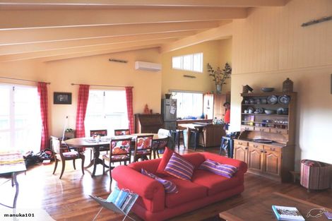 Photo of property in 26 Ocean Road, Surfdale, Waiheke Island, 1081