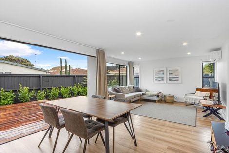 Photo of property in 163c Marine Parade, New Brighton, Christchurch, 8083