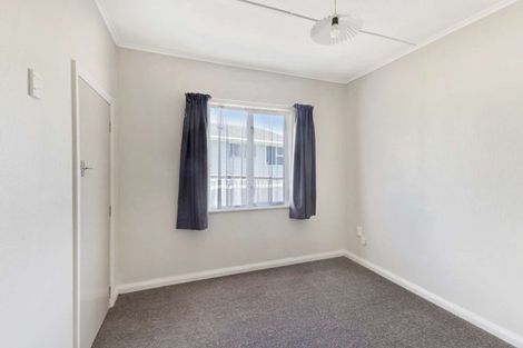 Photo of property in 19c Kenmore Street, Westown, New Plymouth, 4310