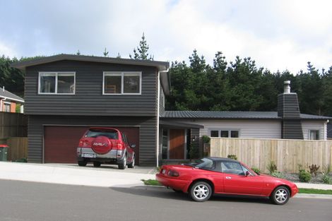 Photo of property in 18 Winsley Terrace, Churton Park, Wellington, 6037