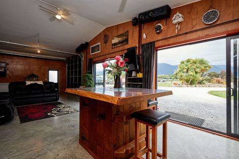 Photo of property in 19 State Highway 1, Kaikoura Flat, Kaikoura, 7371