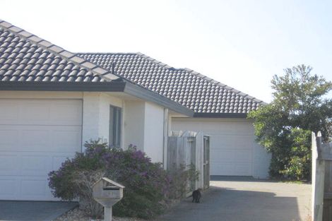 Photo of property in 61 Sandhurst Drive, Papamoa Beach, Papamoa, 3118