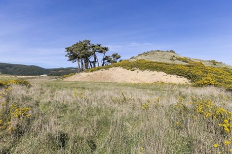 Photo of property in 201 Bing Lucas Drive, Tawa, Wellington, 5028