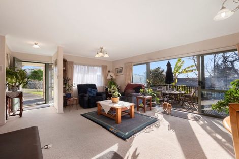 Photo of property in 5 Oteki Park Drive, Welcome Bay, Tauranga, 3112
