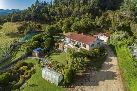 Photo of property in 50 Rangihaeata Road, Rangihaeata, Takaka, 7182