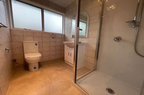 Photo of property in 377 Bucklands Beach Road, Bucklands Beach, Auckland, 2012