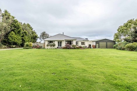 Photo of property in 155 Tussock Creek Grove Bush Road, Grove Bush, Invercargill, 9872