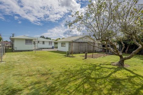 Photo of property in 182 Cambridge Street, Levin, 5510