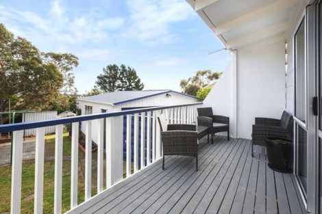 Photo of property in 4 Stemhead Lane, Whitby, Porirua, 5024