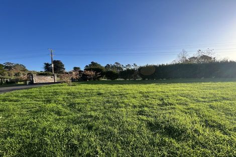 Photo of property in 73 Pomona Road, Kumeu, 0891