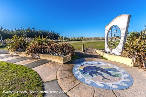 Photo of property in 12 Torrey Pines, Waimairi Beach, Christchurch, 8083