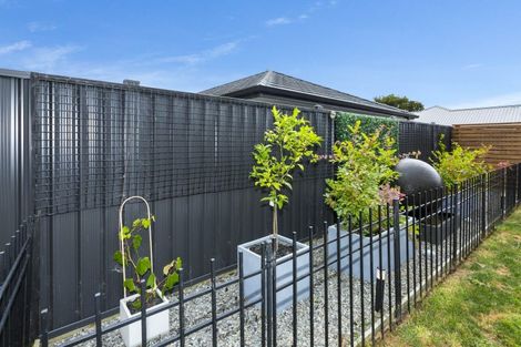 Photo of property in 25 Salisbury Crescent, Wallaceville, Upper Hutt, 5018