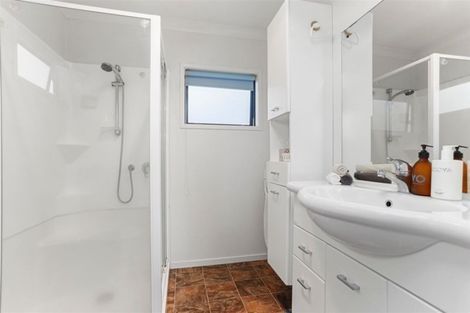 Photo of property in 4c Rewiti Avenue, Takapuna, Auckland, 0622