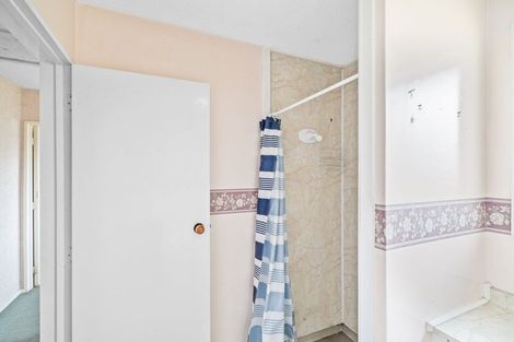 Photo of property in 2/4 Brixton Street, Islington, Christchurch, 8042