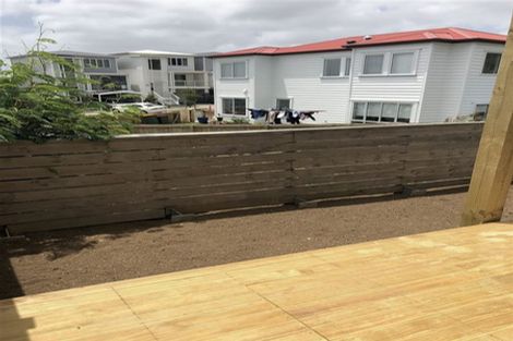 Photo of property in 8 Puhakehake Place, Flat Bush, Auckland, 2019