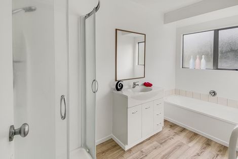 Photo of property in 22 Tui Crescent, Maunu, Whangarei, 0110