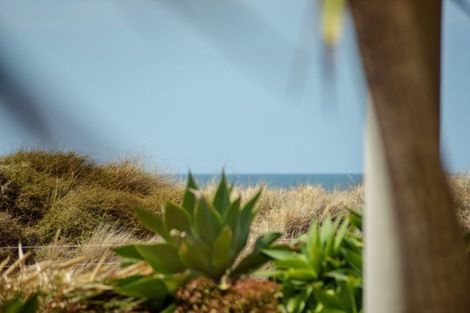 Photo of property in 206/178 Marine Parade, Mount Maunganui, 3116