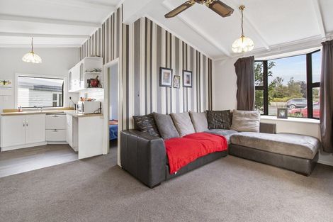 Photo of property in 24 Maude Street, Temuka, 7920