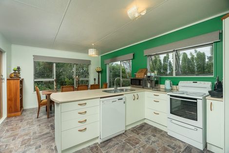 Photo of property in 210 Milne Road, Purua, Whangarei, 0172