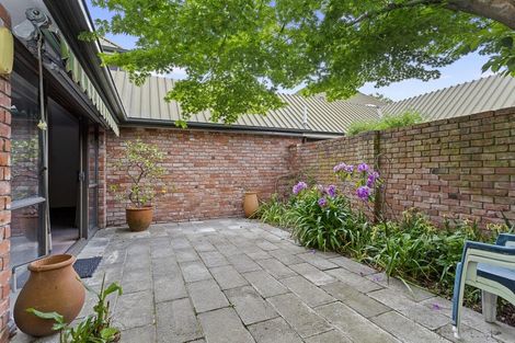 Photo of property in 1/43 Wairarapa Terrace, Merivale, Christchurch, 8014