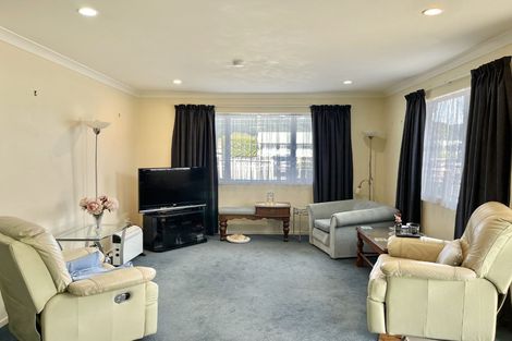 Photo of property in 17 Phar Lap Grove, Trentham, Upper Hutt, 5018